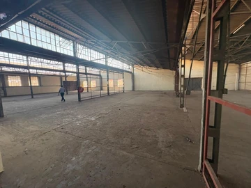 Warehouse & Factory