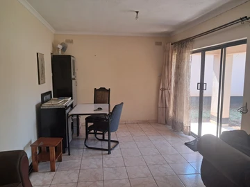 18 Unit Townhouse Complex