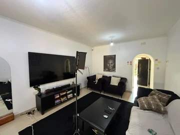 2 Bedroom Garden Flat