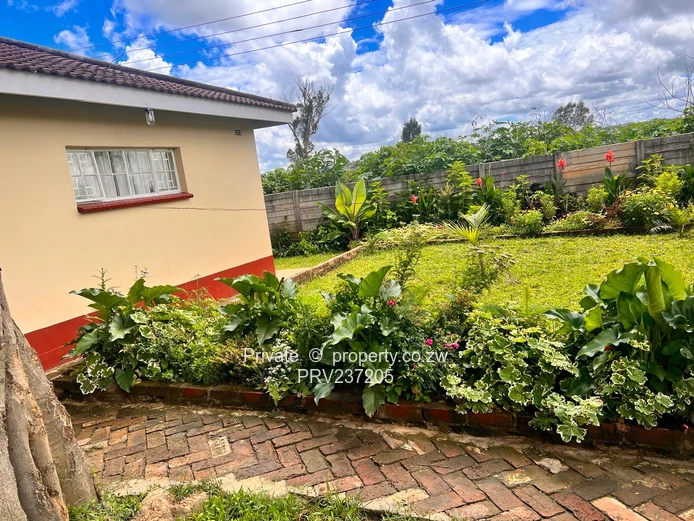 Fully Furnished 3 Bedroomed Cottage