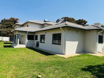 7 Bedroom House