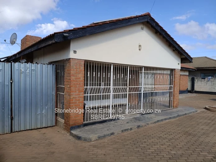 3 bedroomed House in Mahasthula for sale