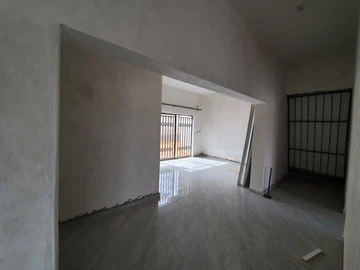 3 Bedroom Garden Flat