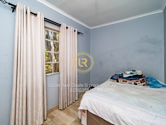 Charming 2-Bedroom Cottage in Borrowdale West – $600 per Month