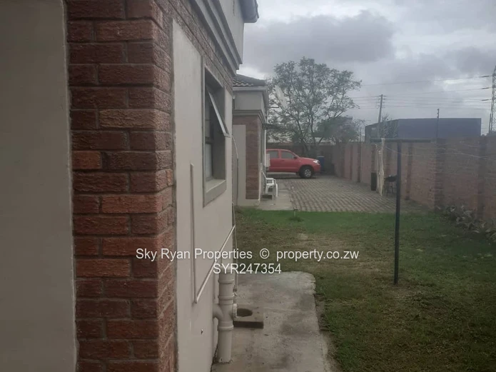 Borrowdale, Pomona House For Sale