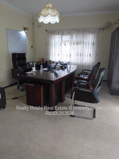 Mtpleasant house for Sale  (Sole Mandate)