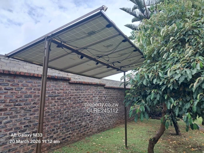 Eastlea 4-Bed Home with Modern Kitchen, Borehole & Garage