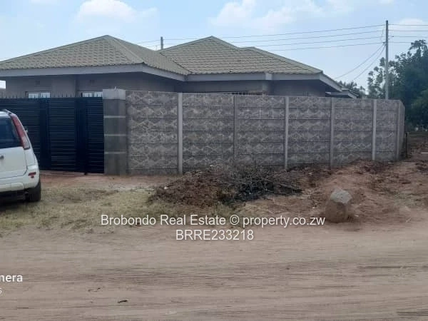 Newly built Mabvuku house for rent