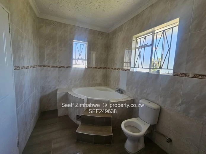 Freshly Renovated 4-Bedroom Gem for rent in Zimre Park!