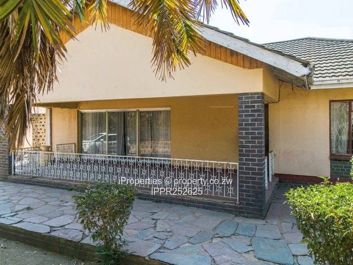  Bluffhill House | Us$350,000 | Near Harare Drive | Full Title Deeds
