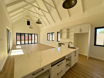 3 Bedroom Garden Flat