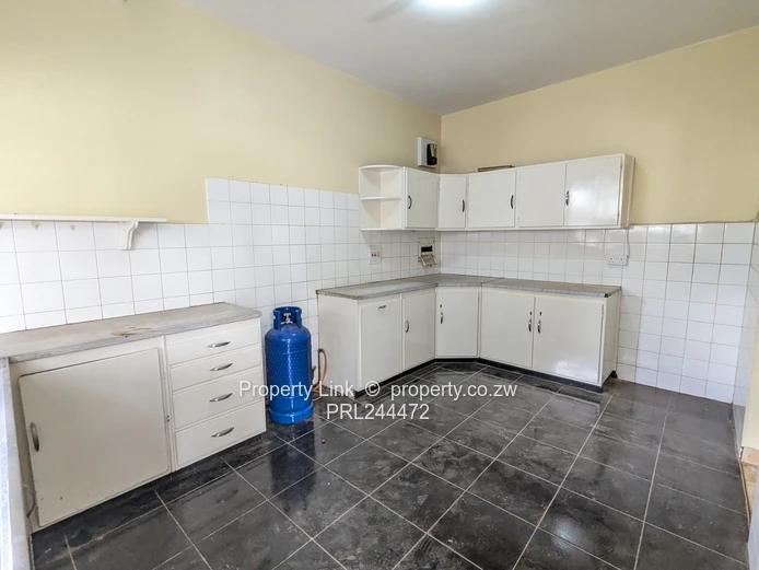 Avenues Townhouse - Available Immediate