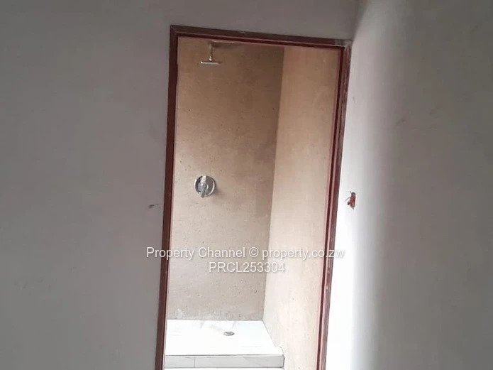 4-Bedroomed House in Glaudina — Walled & Tiled