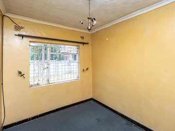 4 Bedroom Garden Flat