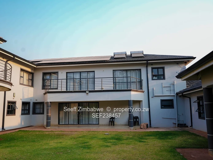 Modern Double-Storey 6-Bed Furnished Home — Shawasha Hills