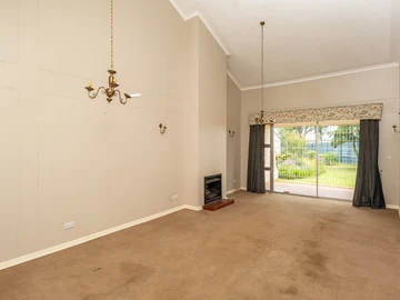 2 Bedroom Garden Flat