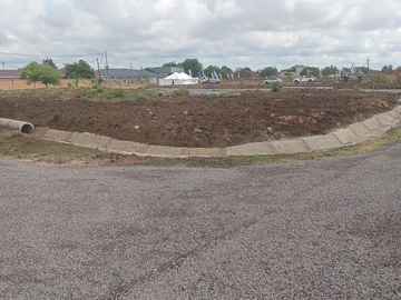 Stands & Residential Land