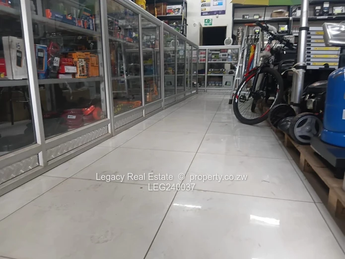 Prime CBD Shop With Factory Option For Rent,Rare Shop Space For Rent In Harare CBD
