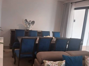 3 Bedroom Flat & Apartment
