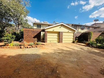 Greystone Park Neat Duplex Garden Flat For Sale Harare North, Harare