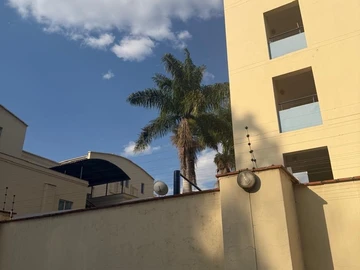 3 Bedroom Flat & Apartment