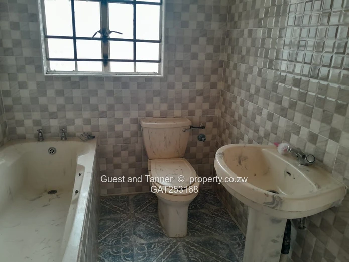  Zimre Park Family Home for Rent