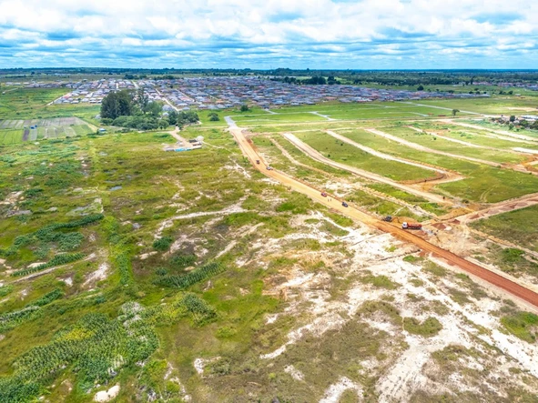 Commercial & Industrial Land