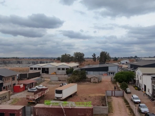 Commercial & Industrial Land