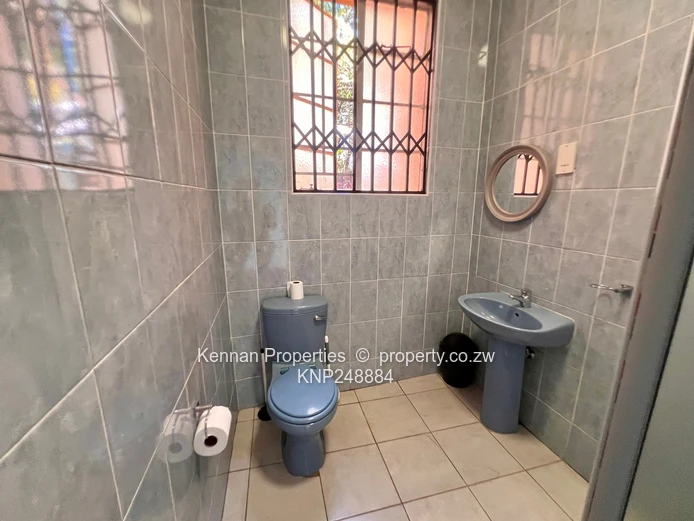 Ideal for Family Residence or Administration Offices  (Sole Mandate)