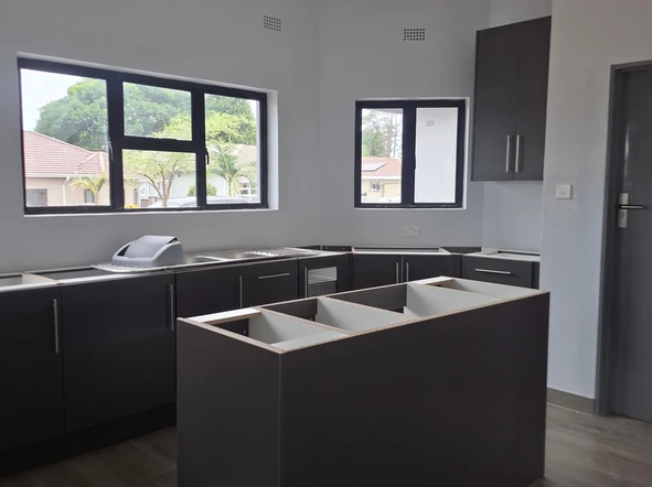 4 Bedroom Garden Flat