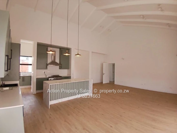 Lovely 3 Bed Family Cluster! 