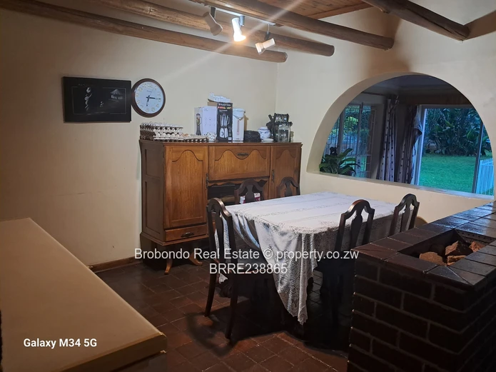 Greendale Near Kamfinsa Shops House For Sale!