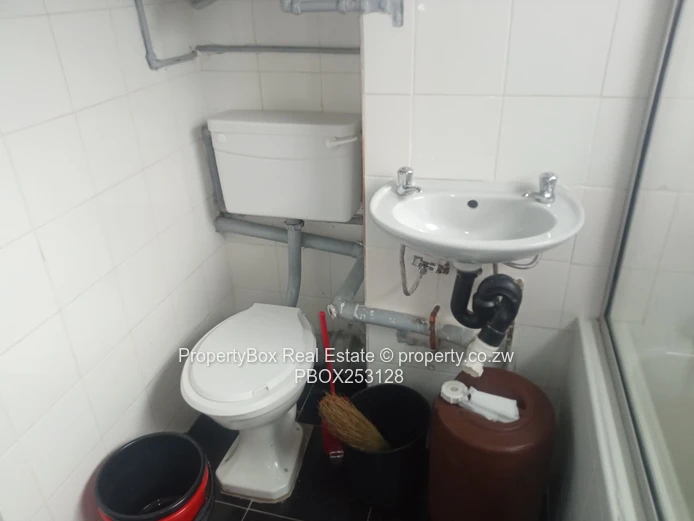 Fully furnished place available for rent at Malindi Court for immediate occupation (short and long)