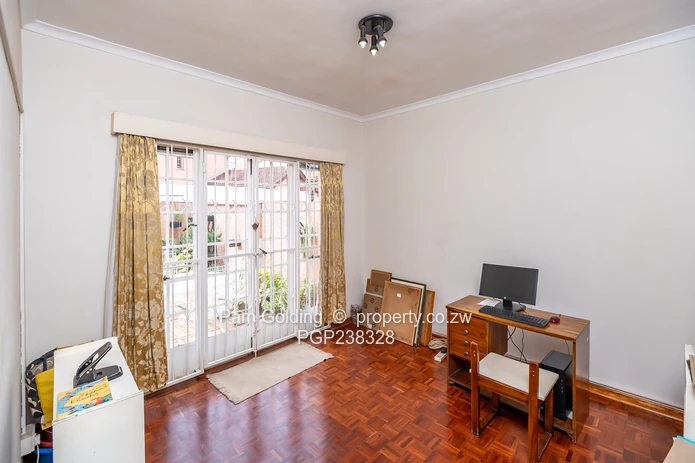 Neat 3-Bedroom Duplex in Secure Complex – Baines Avenue 