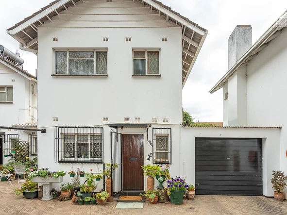 2 Bedroom Garden Flat