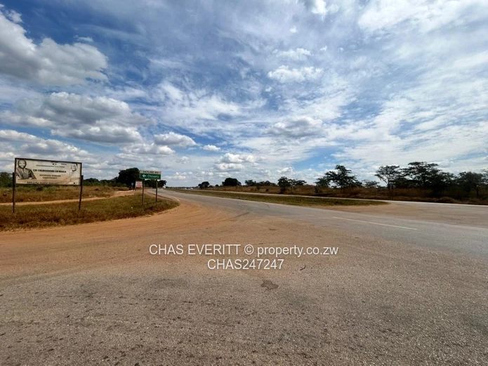Commercial land in Norton