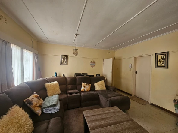 2 Bedroom Garden Flat