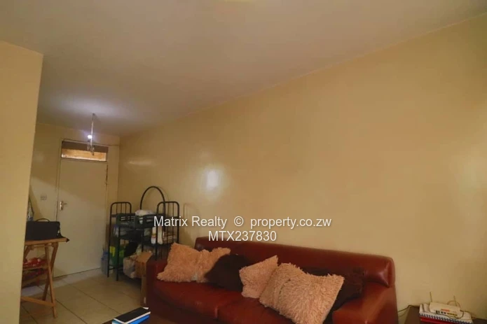 1 Bedroom Flat for Sale in Harare CBD