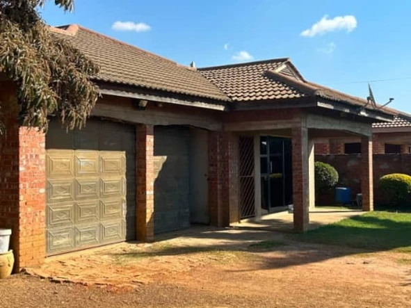 4 Bedroom House