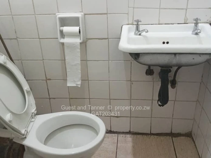 Cozy 3-Bedroom Flat for Sale in Eastlea, Harare East