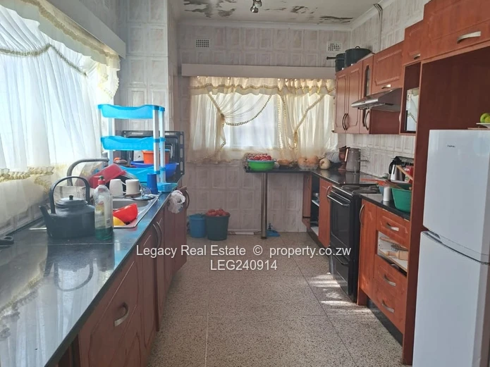 Exclusive Sole Mandate – Renovation/Development Opportunity in Newlands (Sole Mandate)