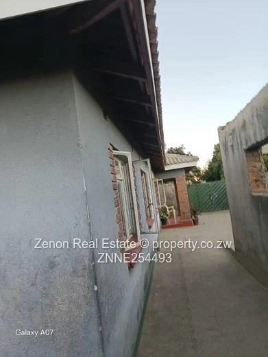 Marondera Cherutombo | 4 bedroomed house | 320 sqm | $55K | Title Deeds