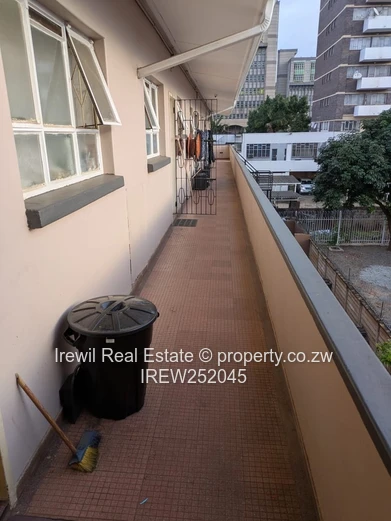 1 Bed Flat For Sale