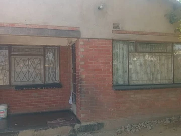 8 Bedroom House