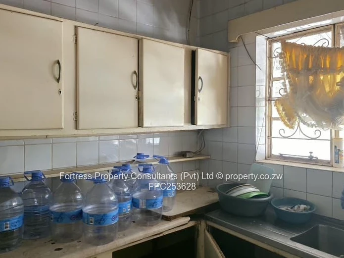 HILLSIDE | Family Home with Cottage — Your Next Investment in Harare! ????