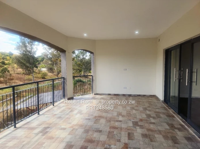 Luxury Home To Rent – Helensvale