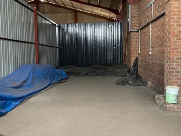 Warehouse & Factory