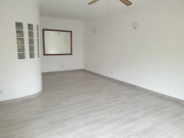 3 Bedroom Garden Flat