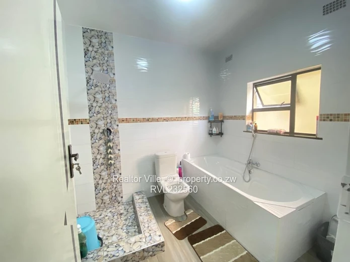 Modern 4-Bed Home in Waterfalls — Walled, Garage, Garden