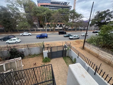 3 Bedroom Garden Flat